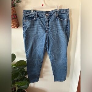 Old Navy Women's OG Straight Jeans in Classic Blue